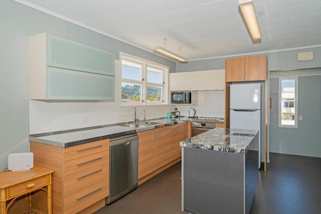 Rooftops Accommodation Whitianga Extérieur photo
